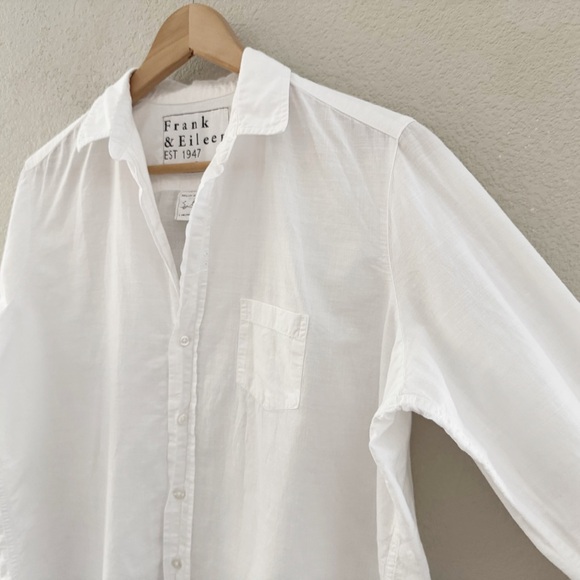 Frank & Eileen Eileen Shirt Womens Small White Classic Minimalist Chic Coastal - Picture 8 of 12